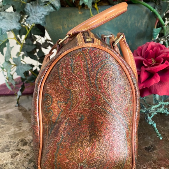 Etro Milano VINTAGE Made in Italy paisley purse EUC w/luggage tag, key & lock - Picture 5 of 16